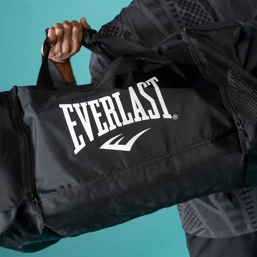 logo på Everlast Holdall Sportstaske